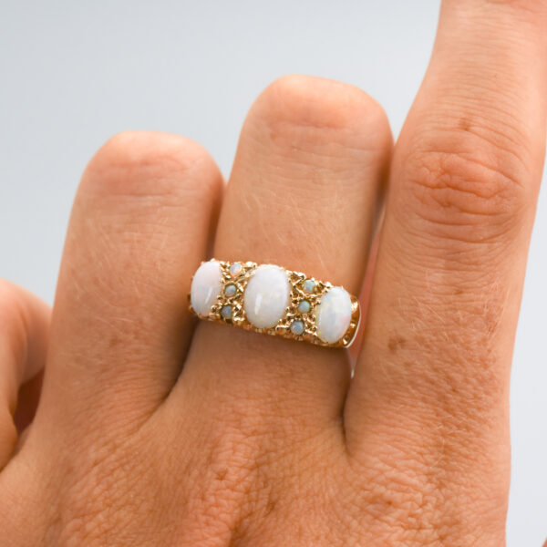 9ct Gold Opal Half Hoop Ring - Image 5