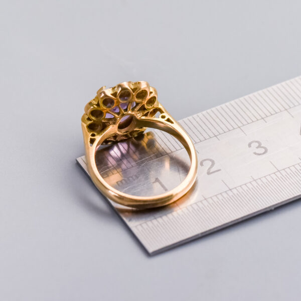 9ct Gold Amethyst & Pearl Cluster Ring - Image 4