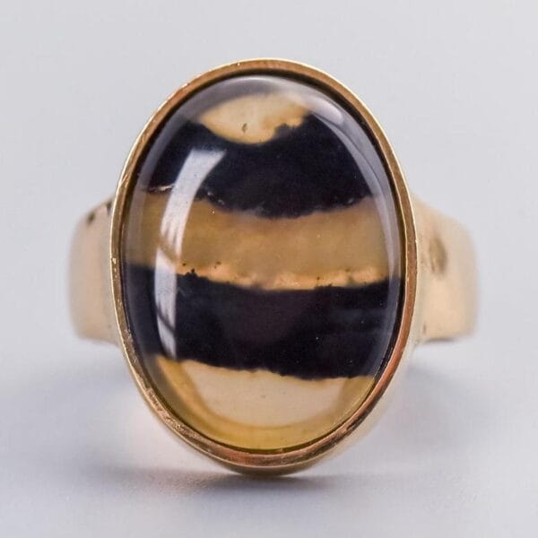 9K Gold Banded Agate Ring