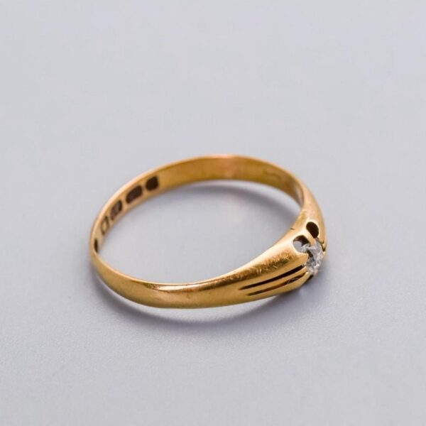 18K Gold Victorian Diamond Signet Ring - Image 4