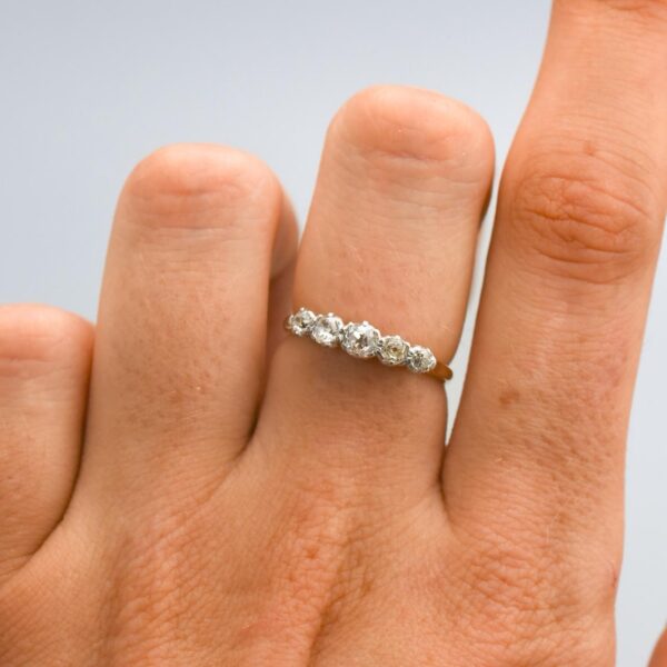 18K Gold Antique Five Stone Diamond Ring - Image 2