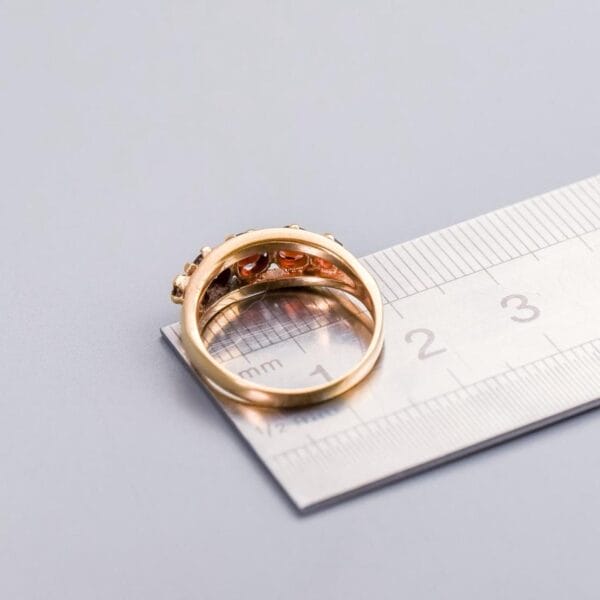 9K Gold Five Stone Red Garnet Ring - Image 5