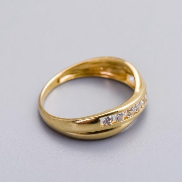 14K Gold CZ Twist Ring - Image 4