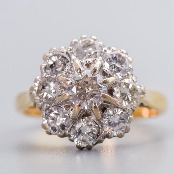 18K Gold Diamond Daisy Cluster Ring