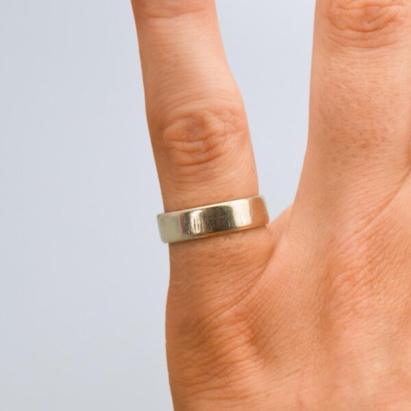 18K Gold Band - Image 2