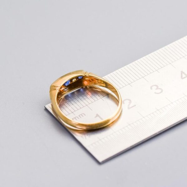 18K Gold Art Deco Sapphire & Diamond Ring - Image 5