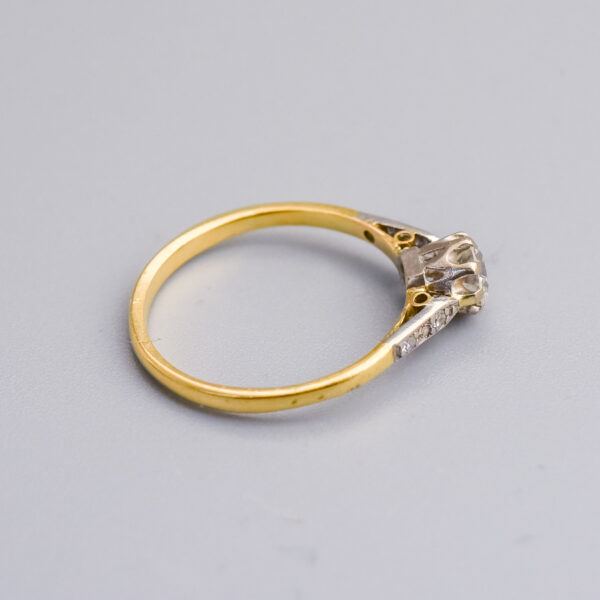14ct Gold CZ Ring - Image 3