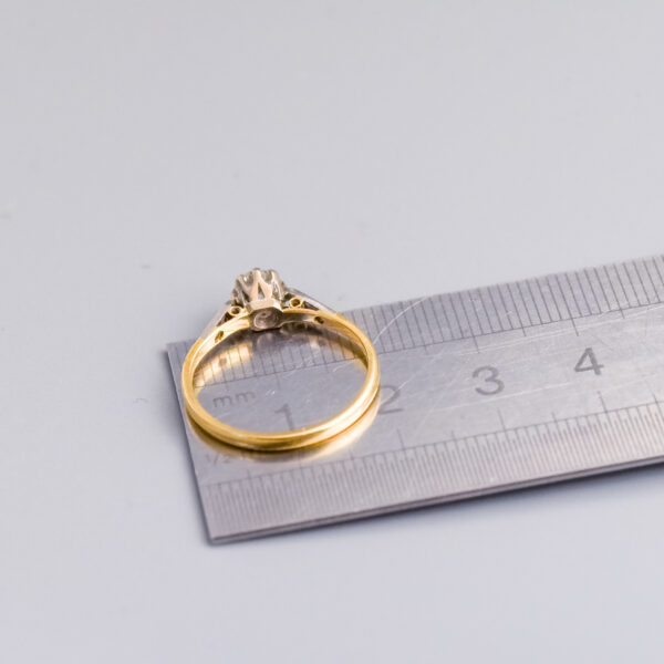 14ct Gold CZ Ring - Image 4