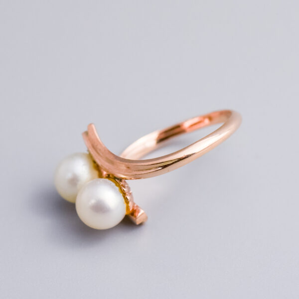 14ct Rose Gold Two Pearl Crossover Ring - Image 3