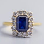 18ct Gold Sapphire & Diamond Cluster Ring