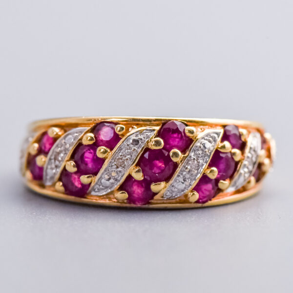 14ct Gold Ruby & Diamond Ring