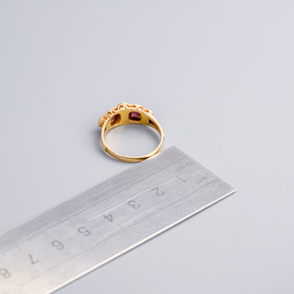 15ct Gold Victorian Garnet & Pearl Ring - Image 5