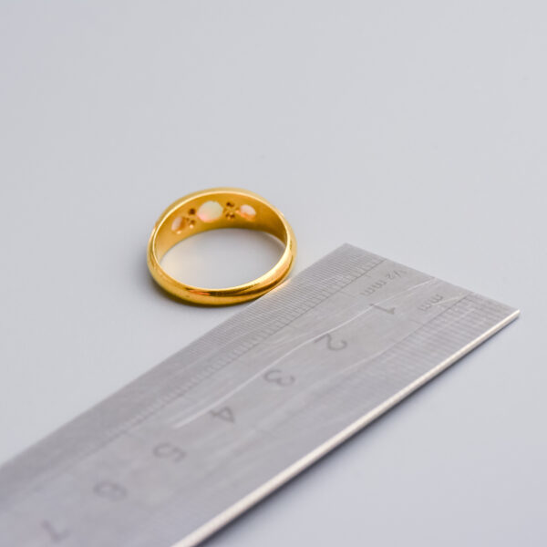 18ct Gold Edwardian Opal & Diamond Gypsy Ring - Image 6