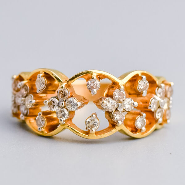 18ct Gold Diamond Multi-Cluster Ring