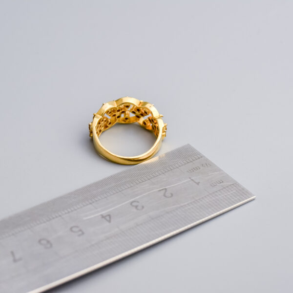 18ct Gold Diamond Multi-Cluster Ring - Image 5