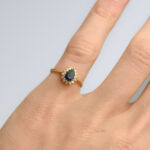 18ct Gold Pear-Cut Sapphire & Diamond Cluster Ring