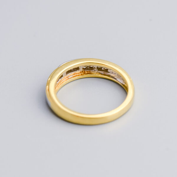 18ct Gold Two-Tone Diamond Half Eternity Ring - Image 4
