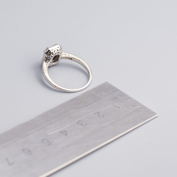950 Platinum Art Deco Style Sapphire & Diamond Ring - Image 6
