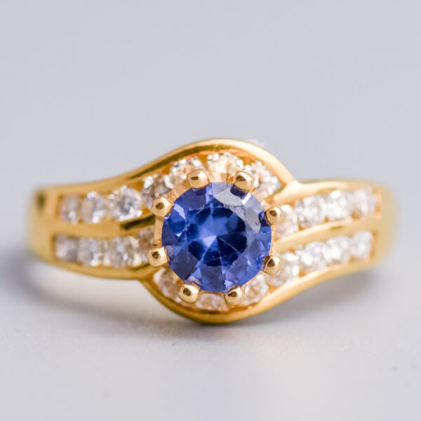 18ct Gold Sapphire & Diamond Crossover Ring