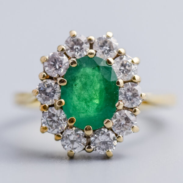 18ct Gold Emerald & Diamond Cluster Ring