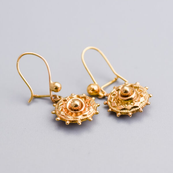 9ct Gold Etruscan Revival Dangly Earrings - Image 2
