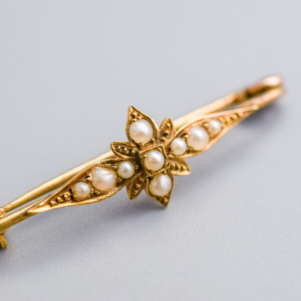 9ct Gold Victorian Starburst Seed Pearl Brooch - Image 2