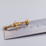 9ct Gold Victorian Starburst Seed Pearl Brooch