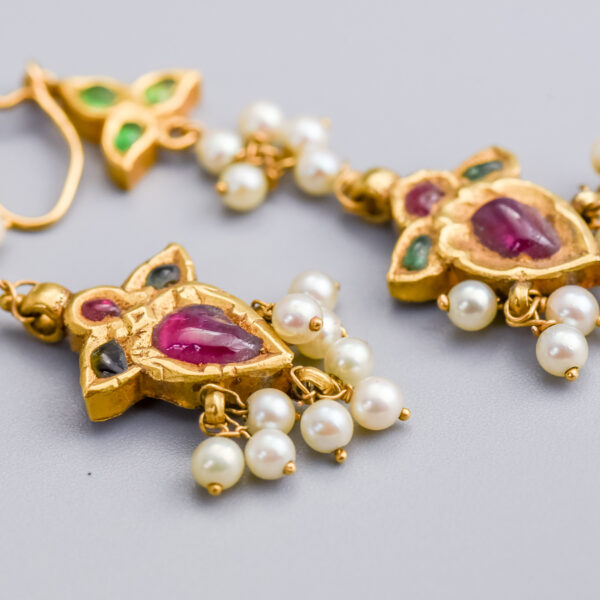 18ct Gold Antique Multi-Gemstone Cluster Drop Earrings - Image 2