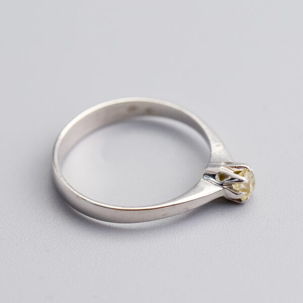 14ct White Gold Solitaire Diamond Ring - Image 2