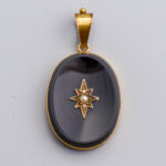 18ct Gold Victorian Onyx & Seed Pearl Mourning Pendant