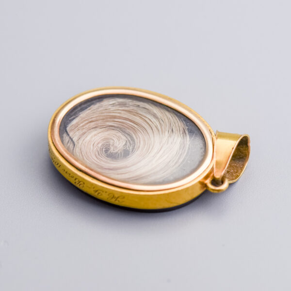 18ct Gold Victorian Onyx & Seed Pearl Mourning Pendant - Image 5