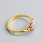 18ct Gold Art Deco Diamond Panel Ring