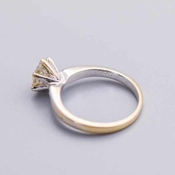 18K Gold Diamond Solitaire Ring