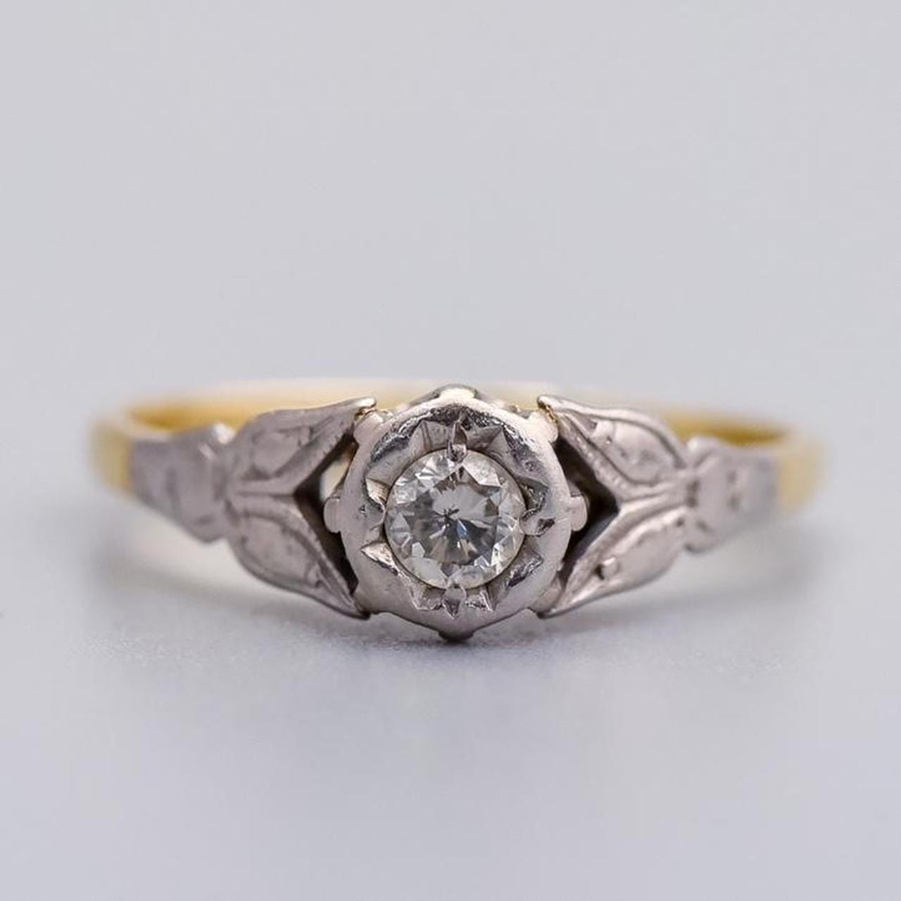 18K Gold Diamond Solitaire Ring