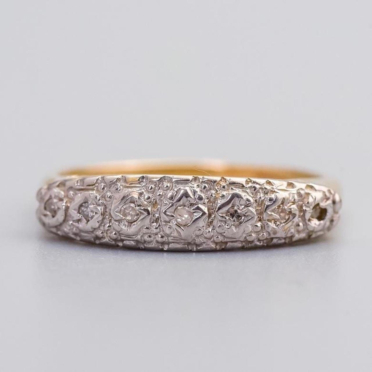 9K Gold Seven Stone Diamond Ring