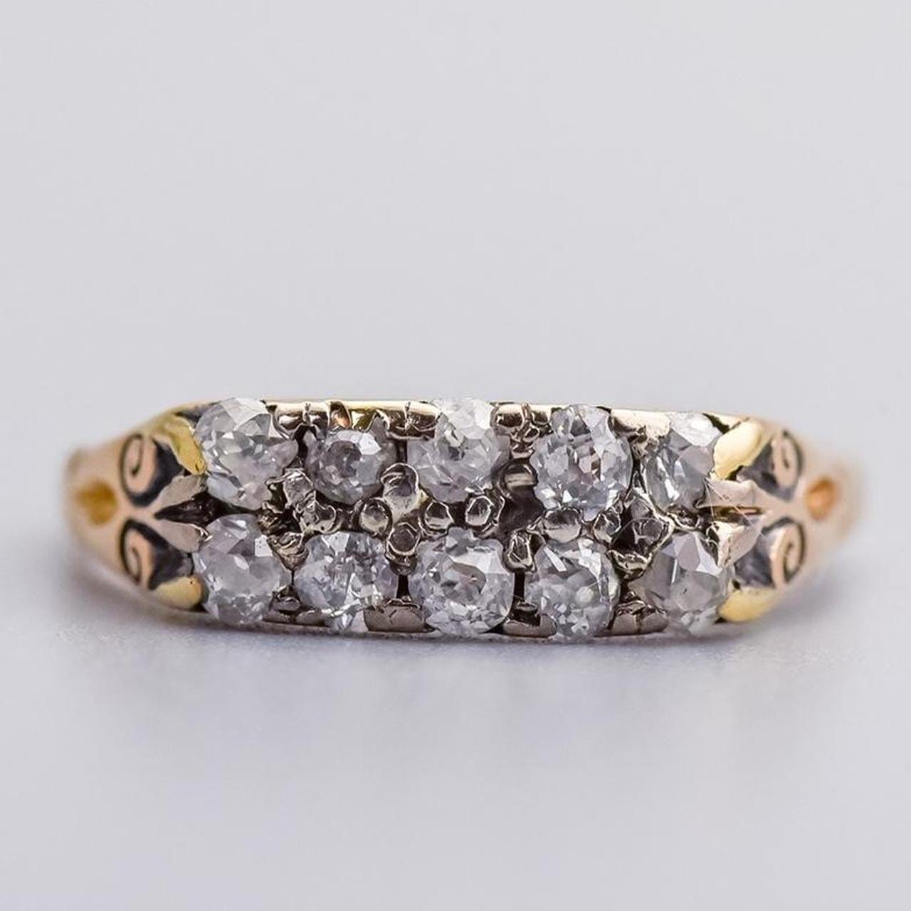 18K Gold Antique Ten Stone Diamond Ring