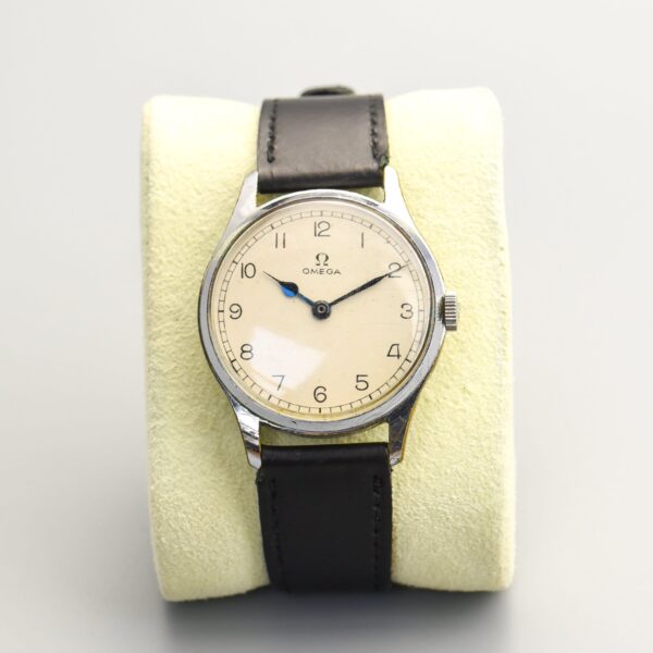 Omega 2292 30T2 Air Ministry WWII Type, 1944 Manual Winding Men’s Watch