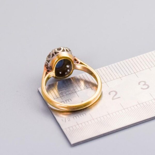 18K Gold Sapphire & Diamond Ring