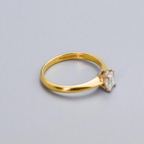 18K Gold Diamond Solitaire Ring