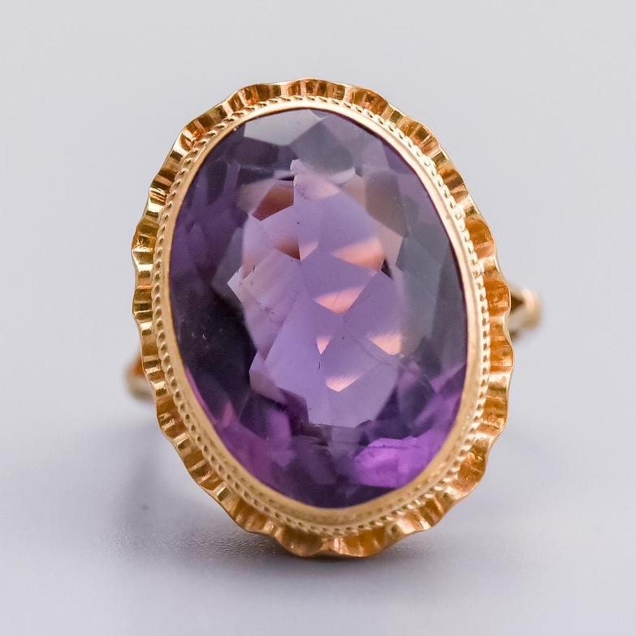 9K Gold Amethyst Ring