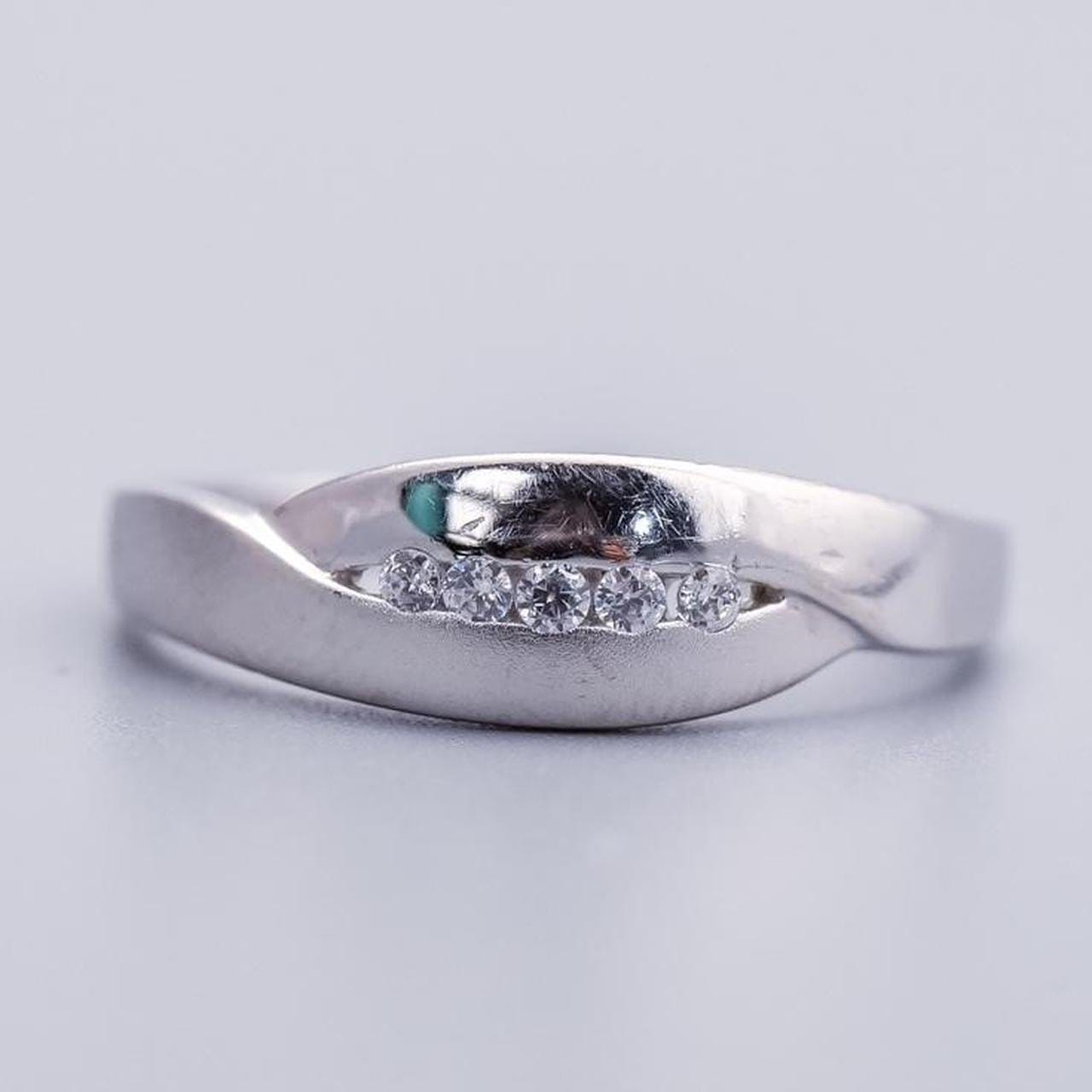 14K White Gold CZ Ring