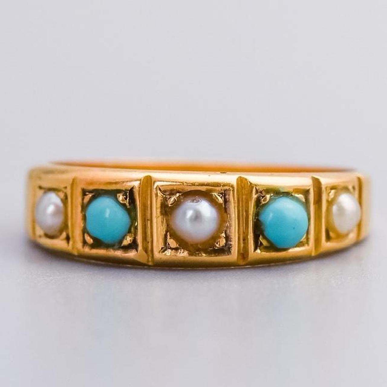 18K Gold Victorian Turquoise & Pearl Ring
