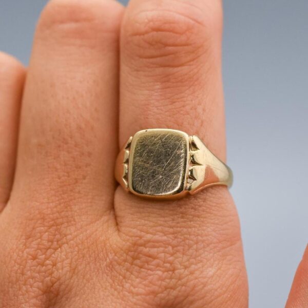 9K Gold Square Signet Ring