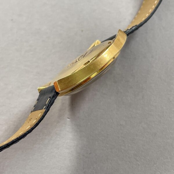 Omega constellation 18k gold mens watch late 1960s