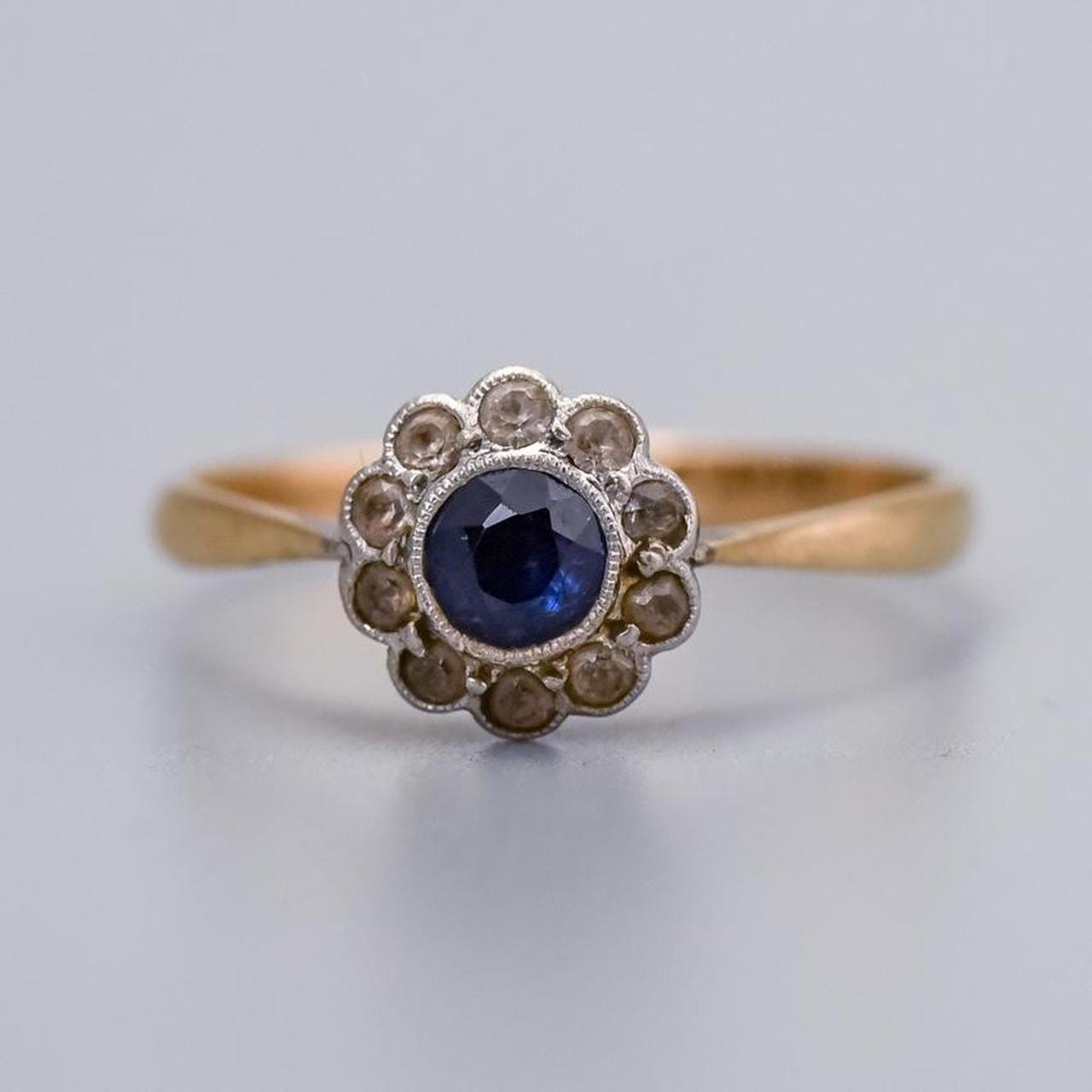 9K Gold Sapphire Ring