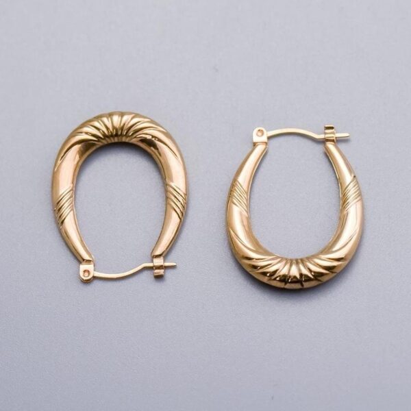 9K Gold Oval Hoops
