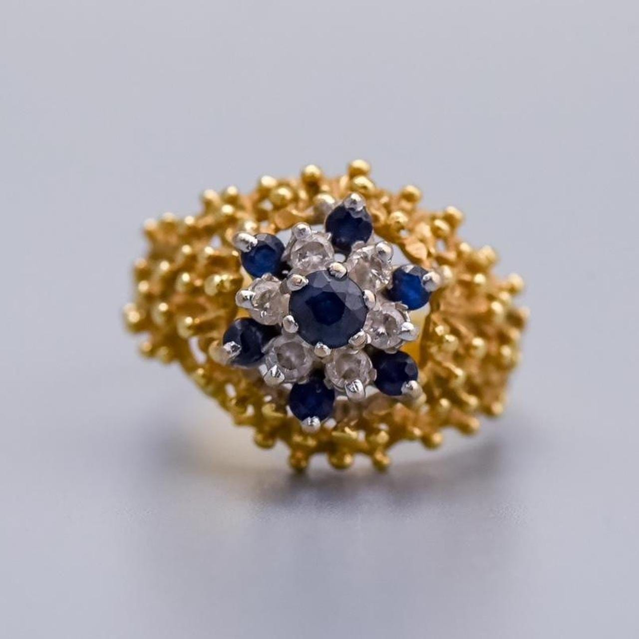 18K Gold Abstract Sapphire Ring