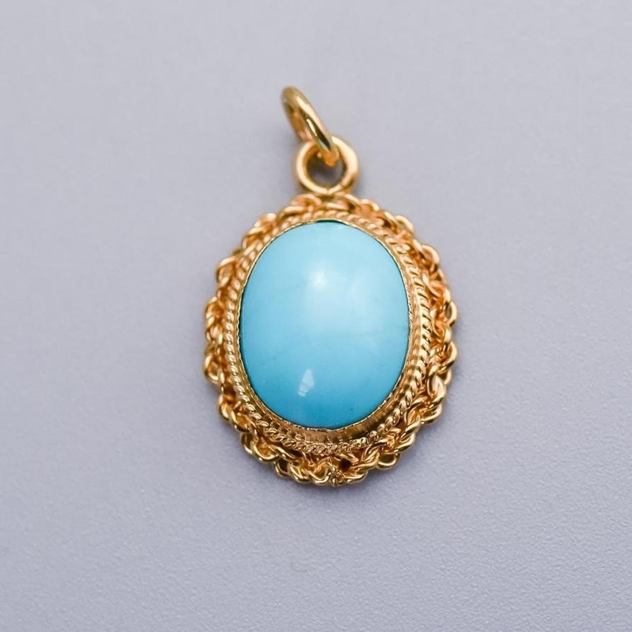 9K Gold Turquoise Pendant