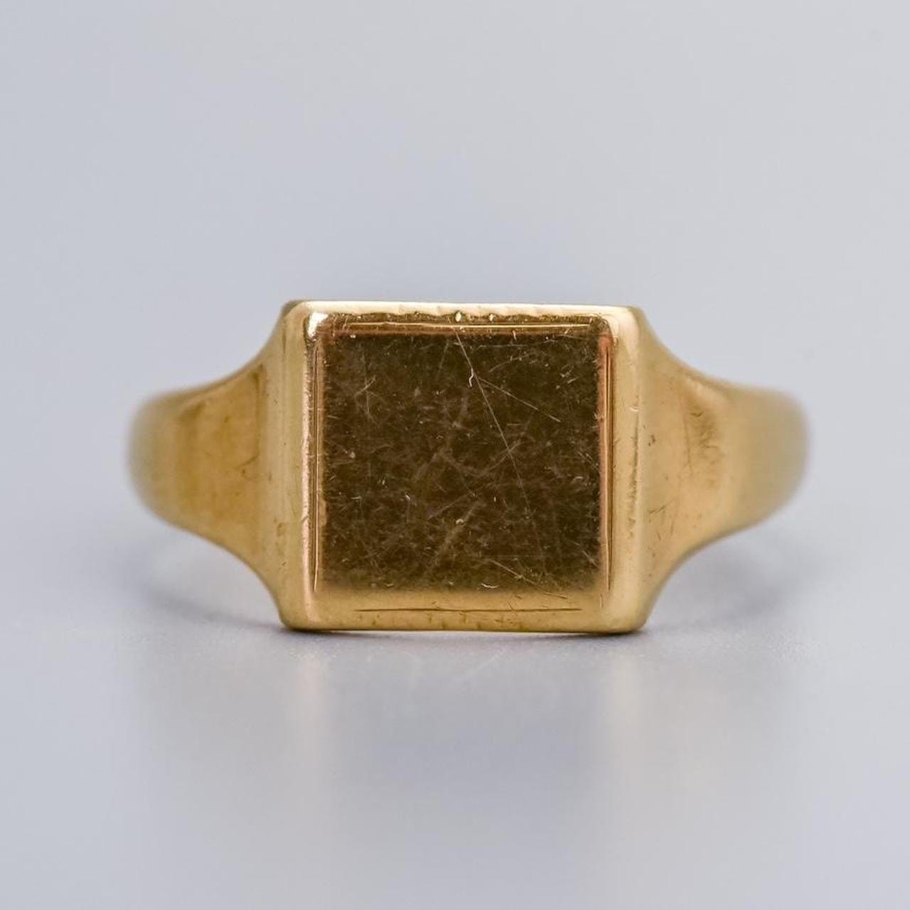 9K Gold Square Signet Ring