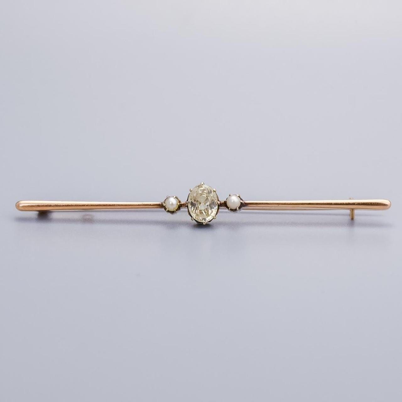 9K Gold Sapphire and Pearl Brooch